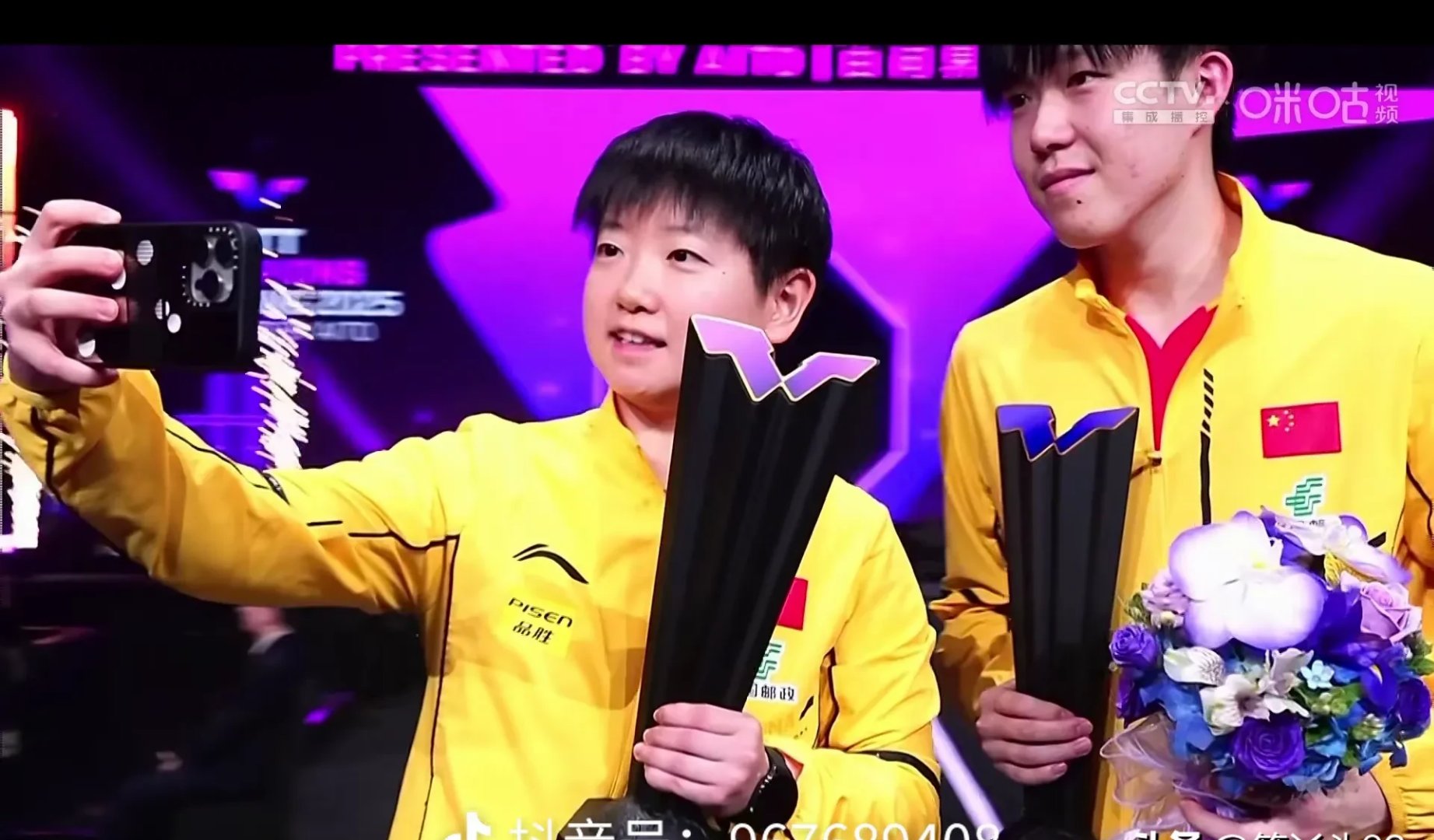 开云-阿森纳观众热烈欢呼！，Doinb迎来七赛季出色发挥观众掌声雷动(美国版夫妻生活导演访谈)