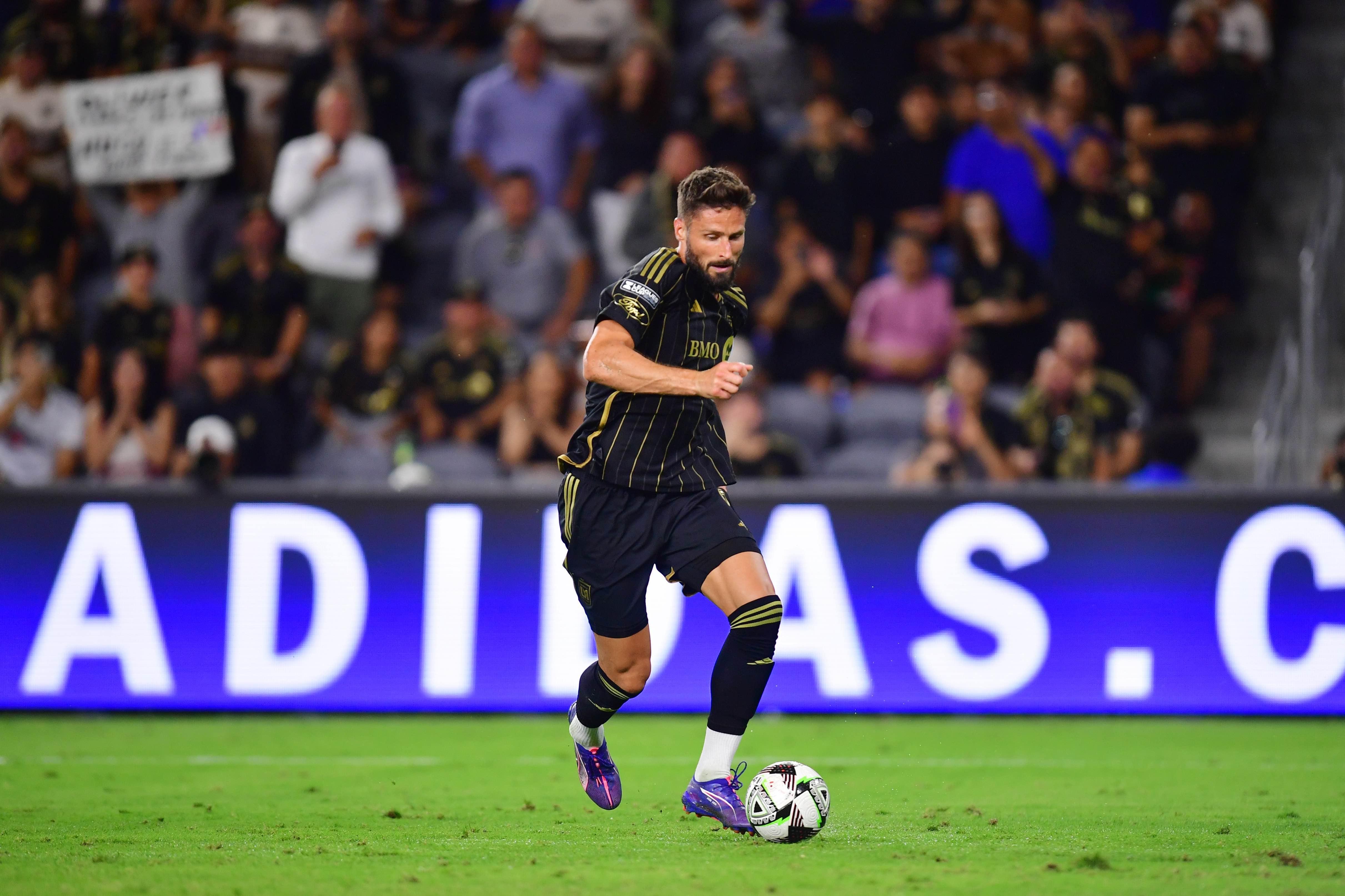 开云体育下载-加时末段体能课后，切尔西强势反弹备战国王杯，更衣室稳定，球队文化再被提及(开局一张三分钟体验卡笔趣阁)