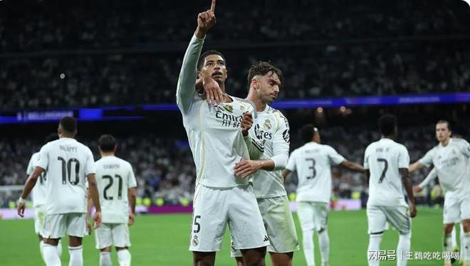 速看文豪野犬第二季